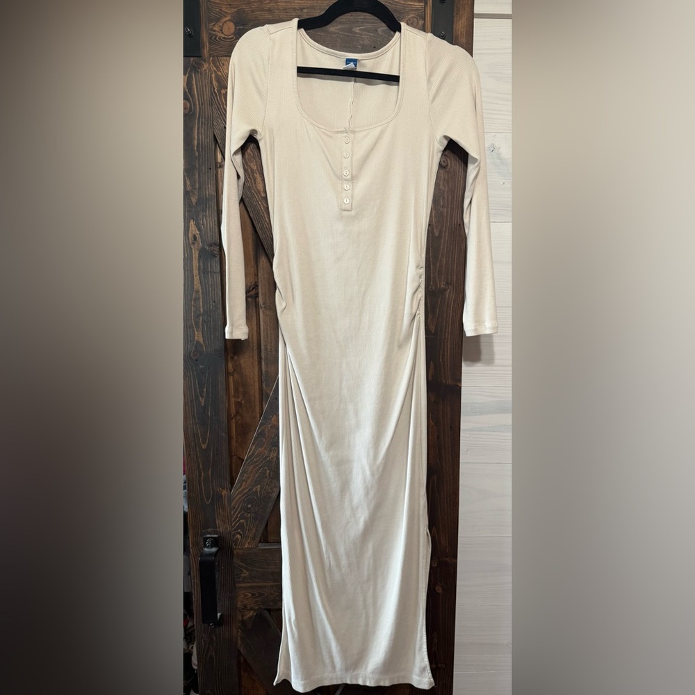 Old Navy Square-Neck Maternity Dress